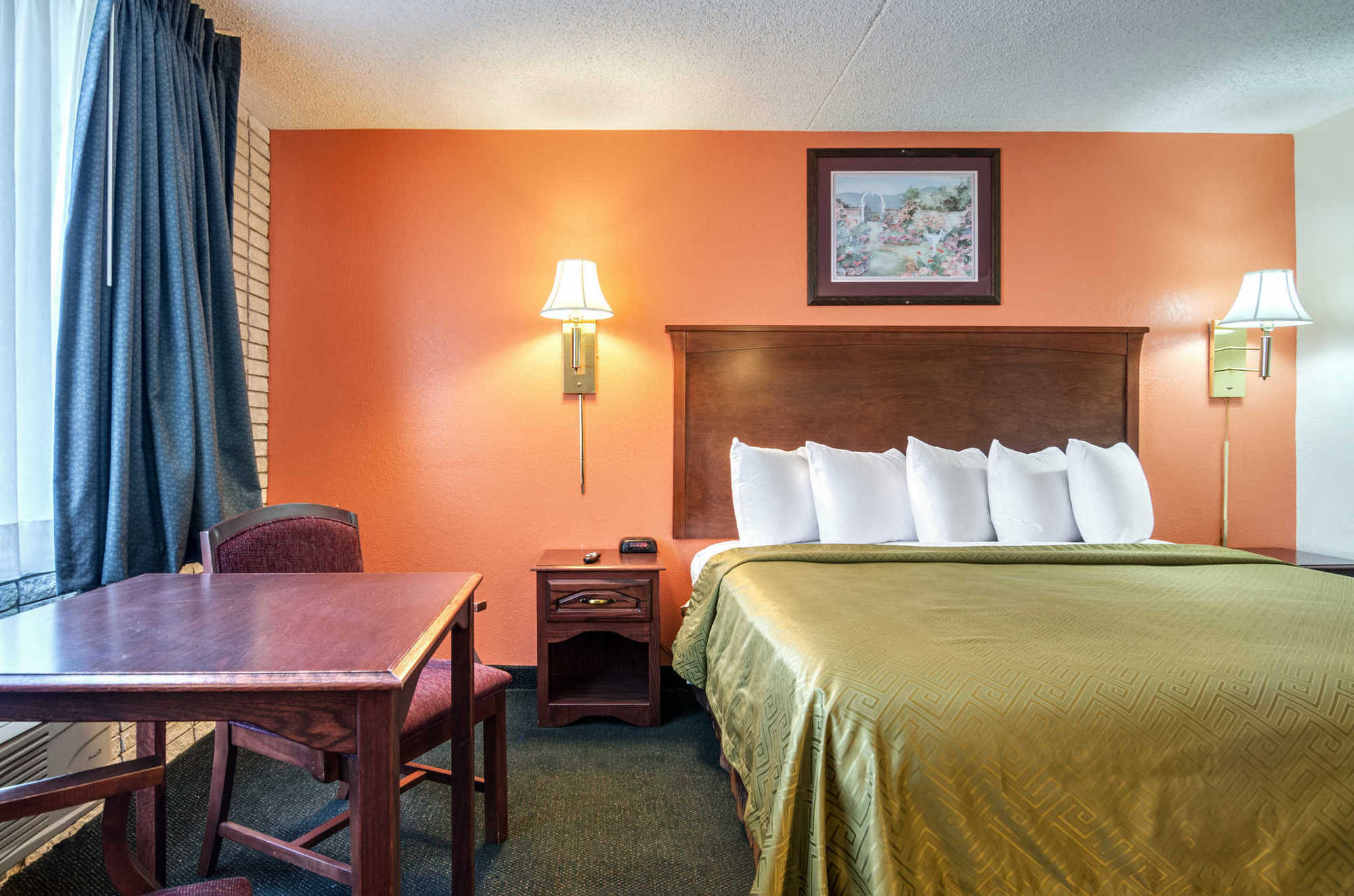 Americas Best Value Inn Salina Kamer foto