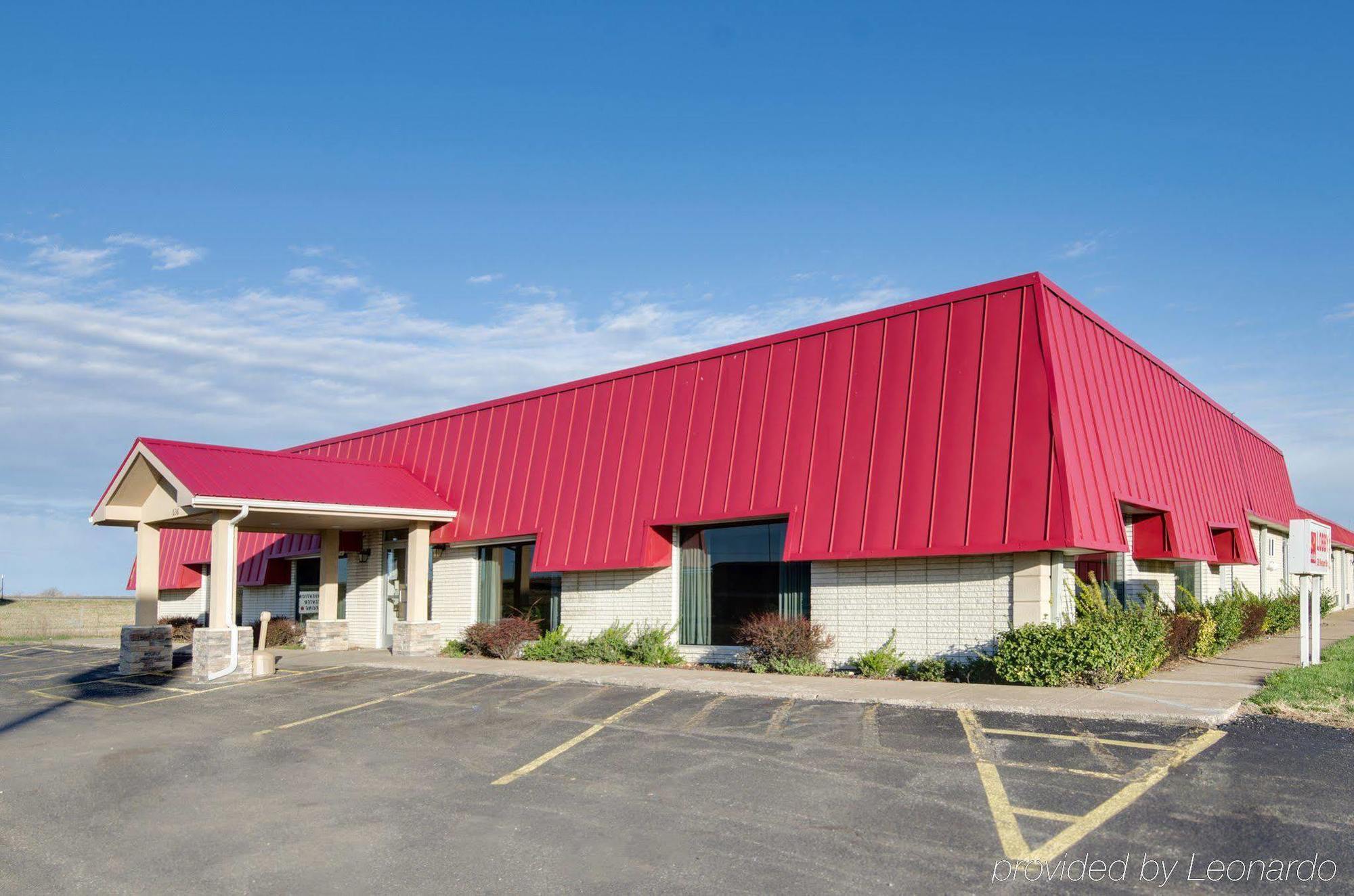 Americas Best Value Inn Salina Buitenkant foto