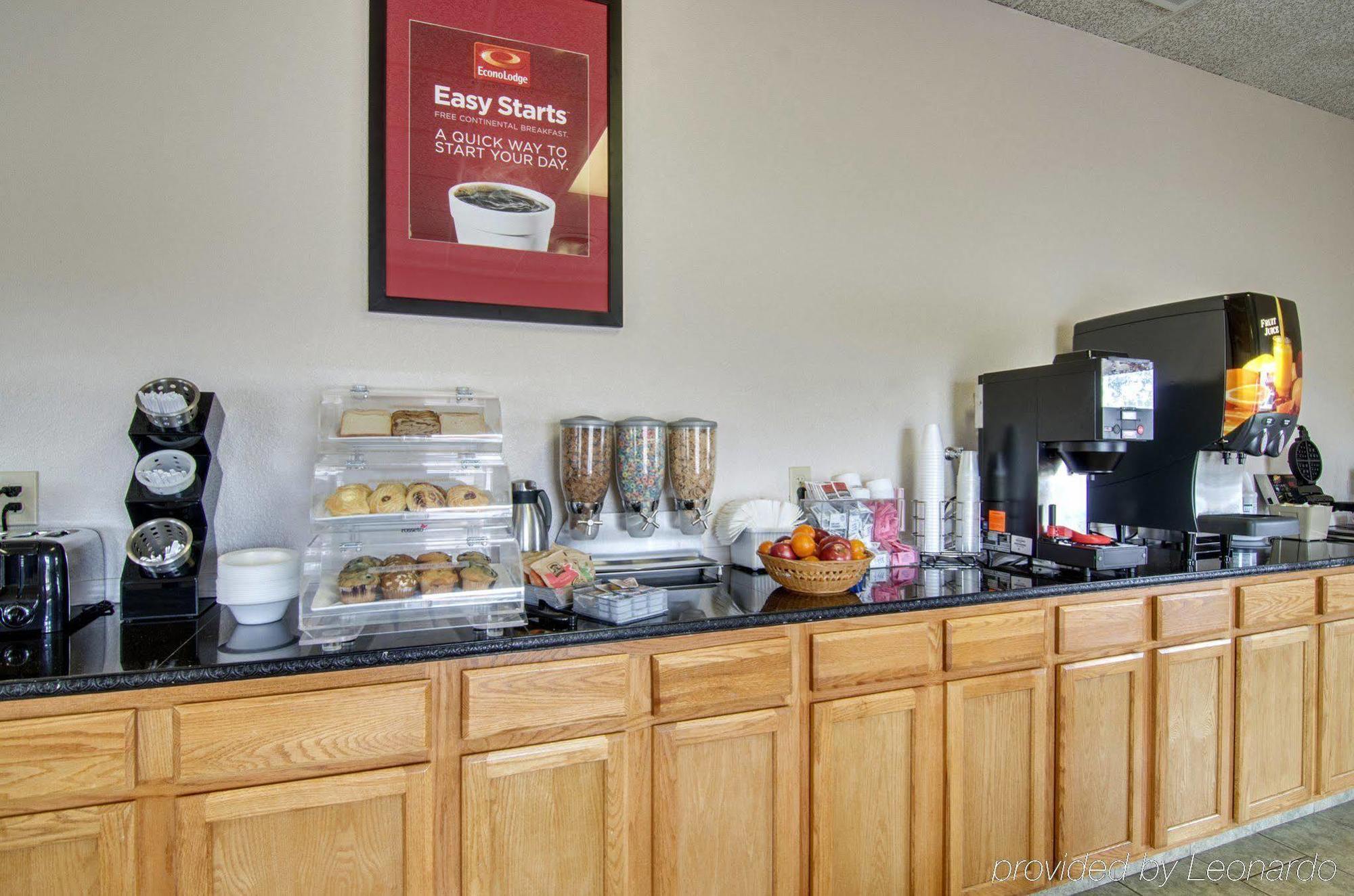 Americas Best Value Inn Salina Buitenkant foto