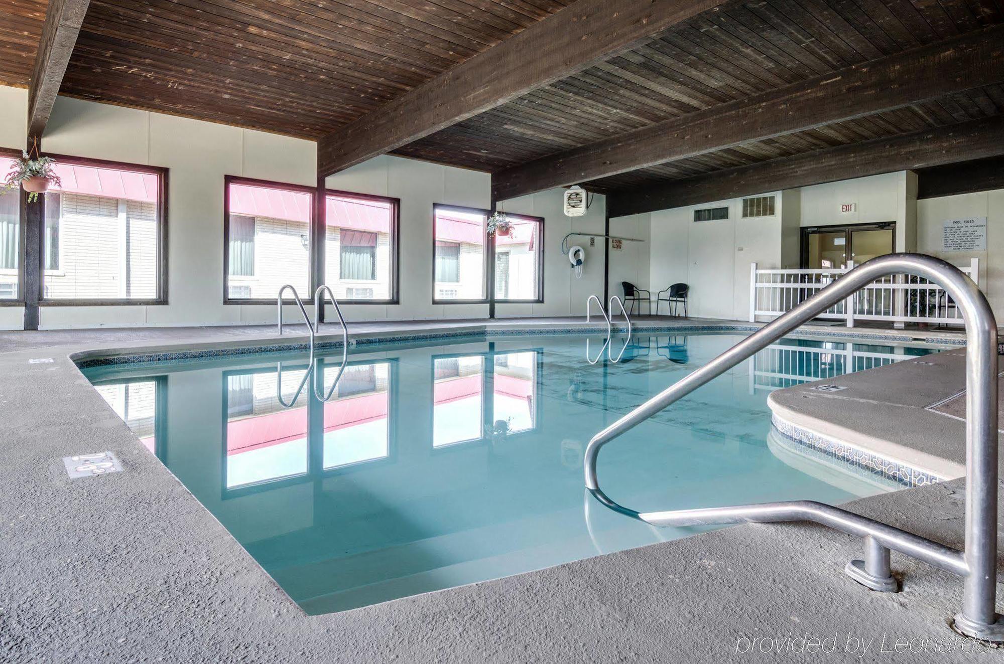Americas Best Value Inn Salina Buitenkant foto